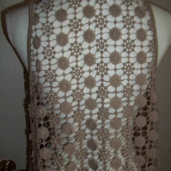 Long Open Front Sleeveless Crochet Cardigan M - Picture 4 of 6